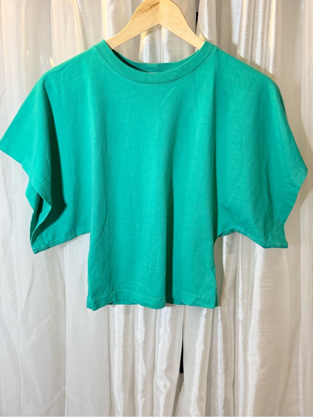Agolde Cropped Boxy Tee in Teal Green